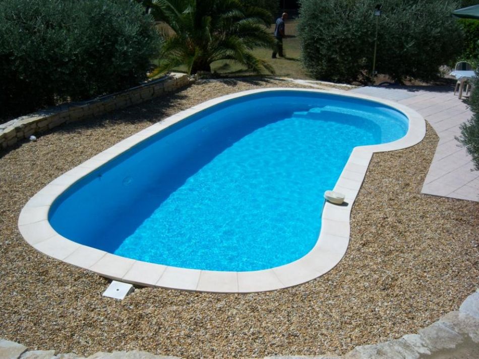 coque piscine bleu