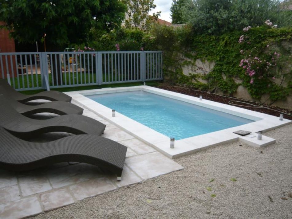 coque piscine moins cher